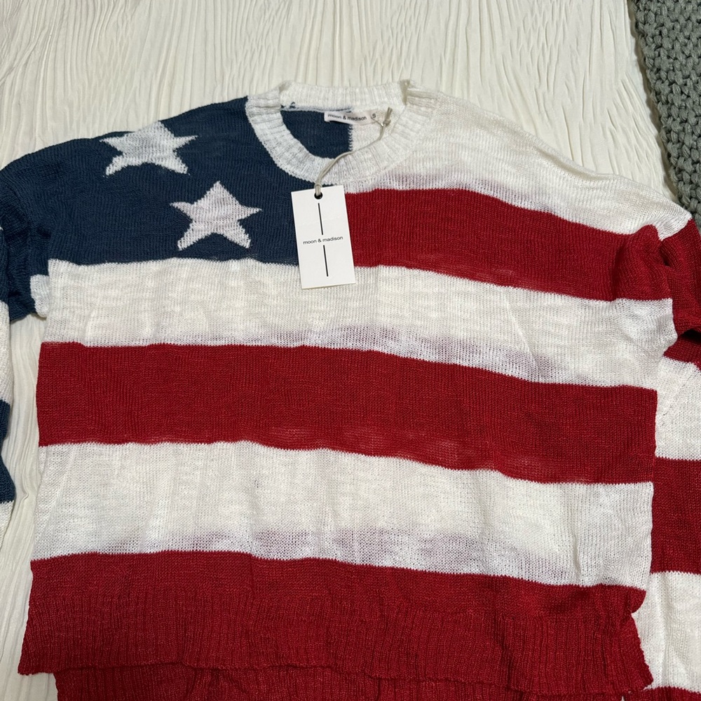 Moon and Madison American Flag Knit Sweater